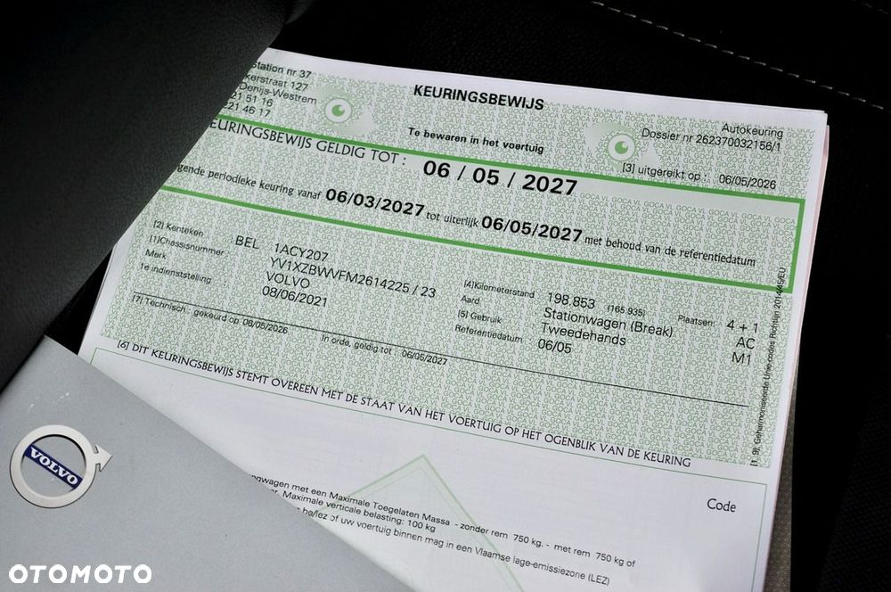 Volvo XC 40 T4 Plug-In Hybrid Plus Dark - 29