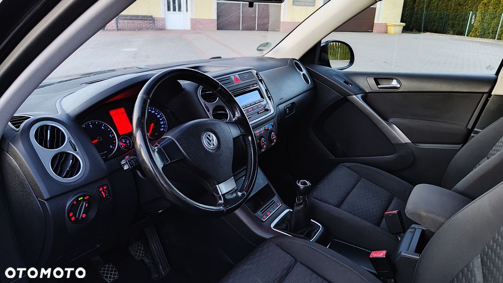 Volkswagen Tiguan 2.0 TDI 4Mot Track&Field - 24