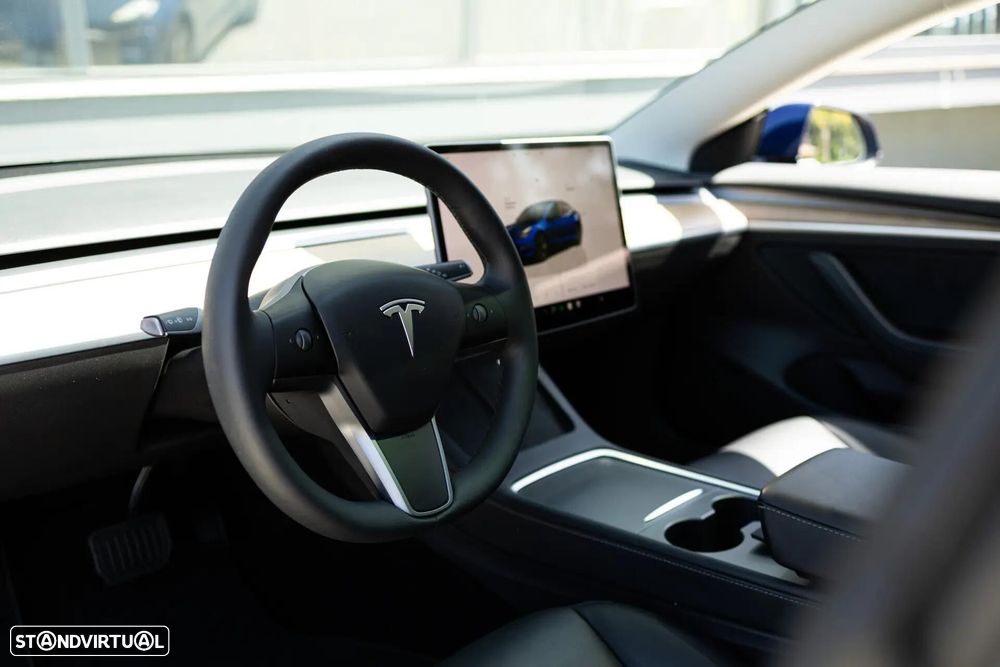 Tesla Model 3 Long-Range Dual Motor AWD - 8