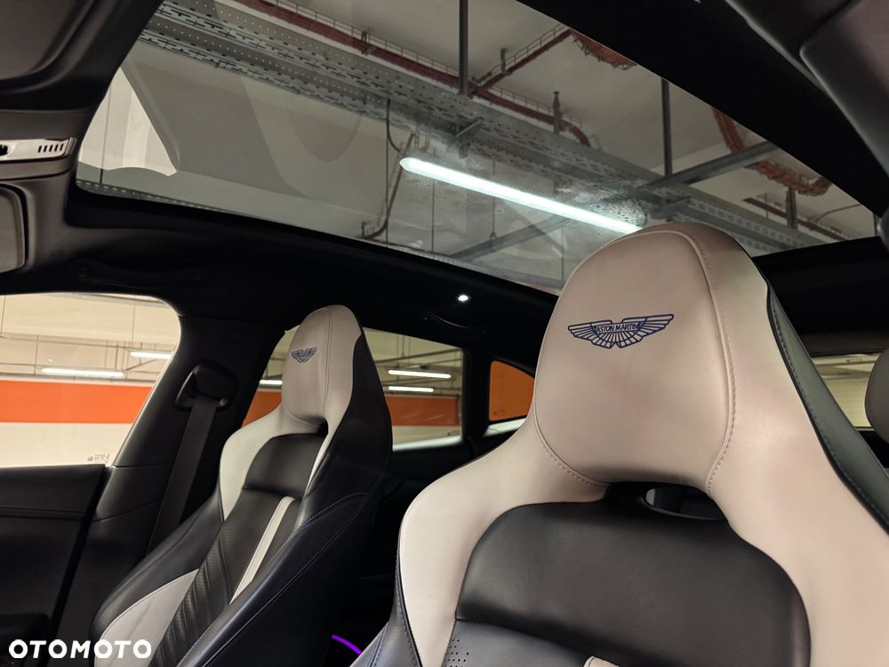 Aston Martin DBX707 - 21