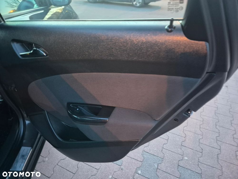 Opel Astra 1.6 Business - 11