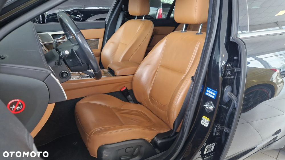Jaguar XF 3.0 V6 D Premium Luxury - 13
