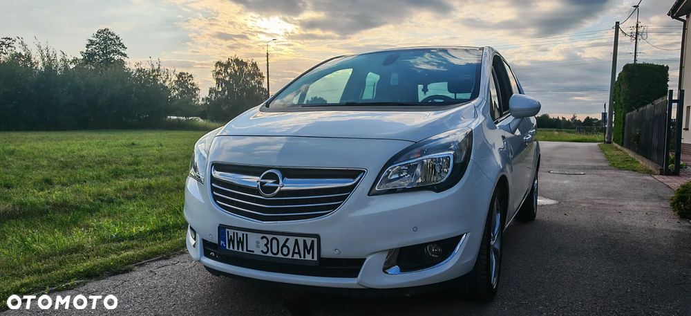 Opel Meriva 1.4 T Essentia S&S - 1