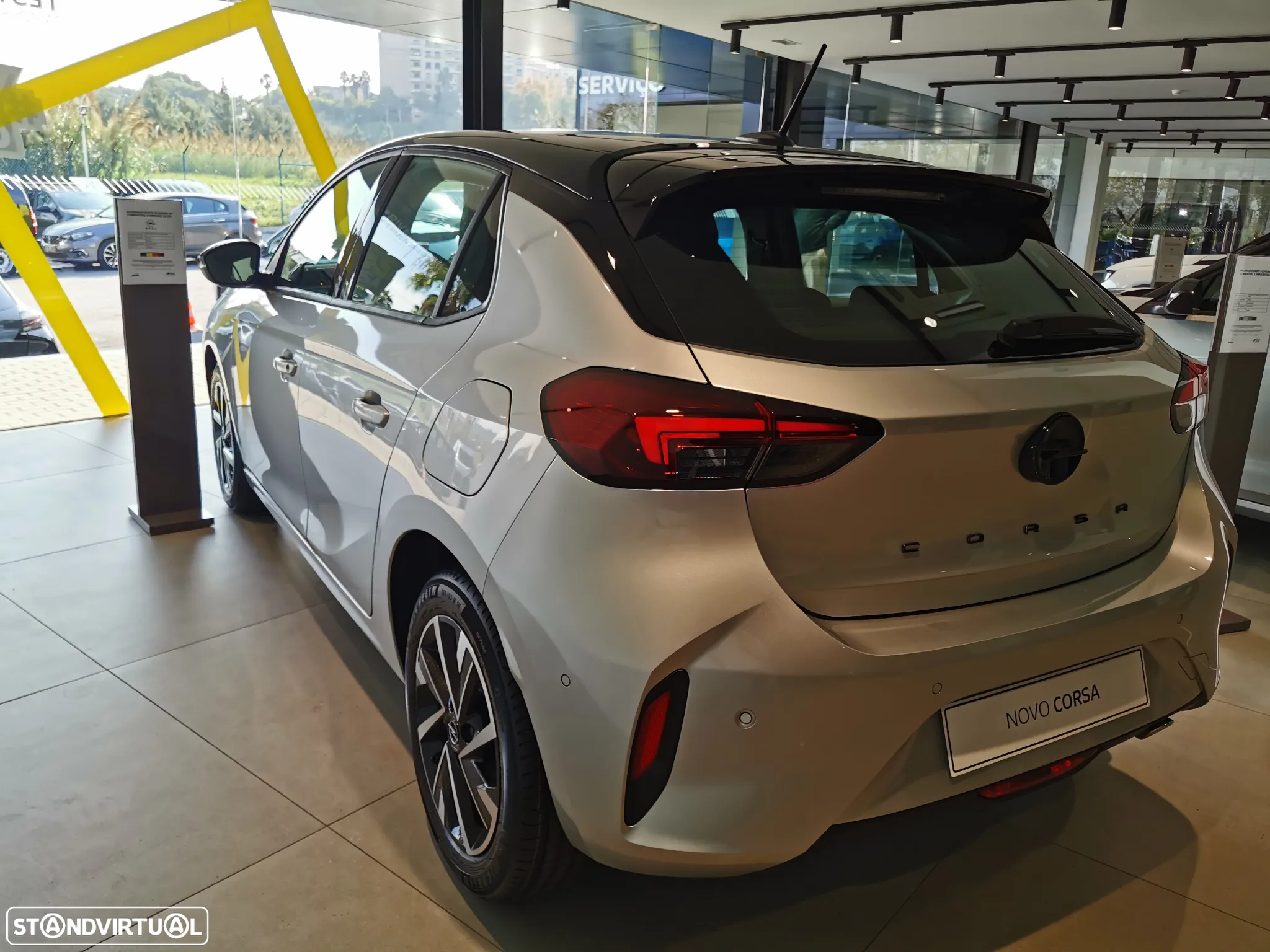 Opel Corsa 1.2 T GS - 6