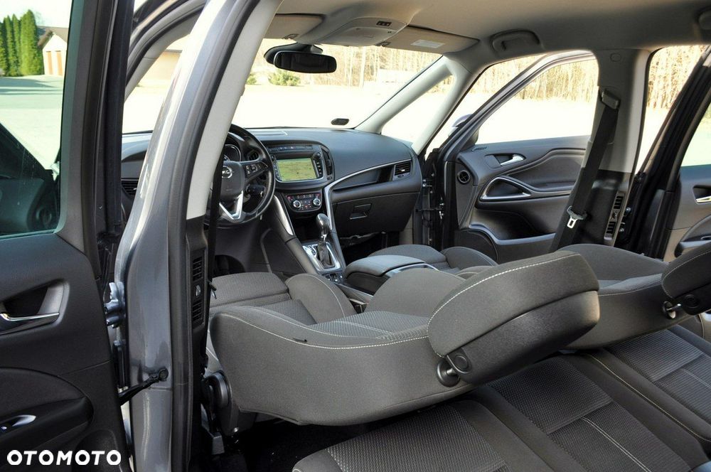 Opel Zafira - 28