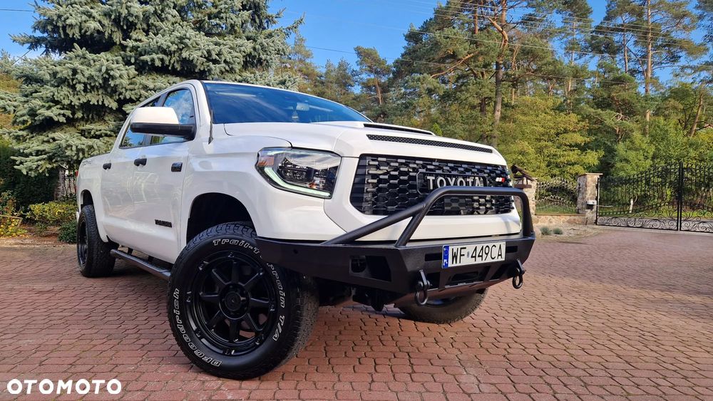 Toyota Tundra - 38