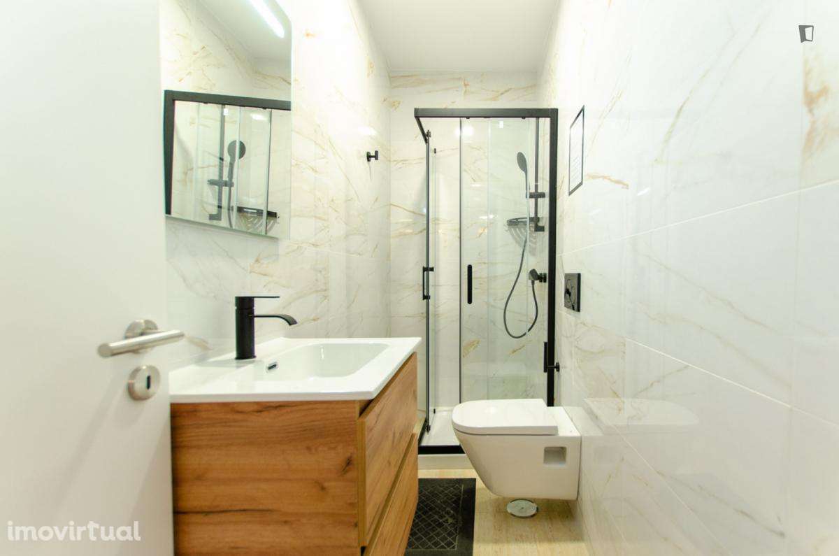 Quarto - localizado em Oeiras Lisbon - Grande imagem: 5/20