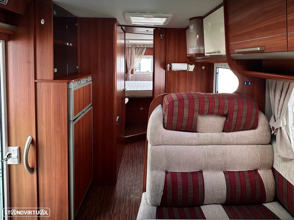 Laika Serie X X713r - 18