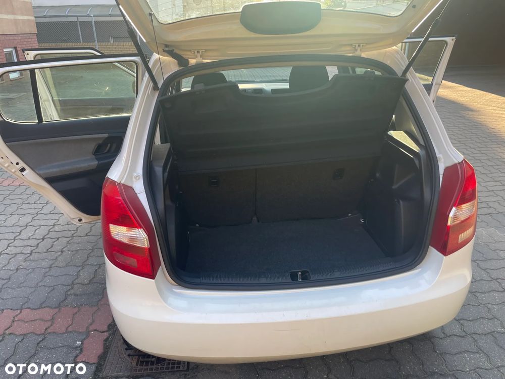 Skoda Fabia 1.6 TDI DPF Classic - 13