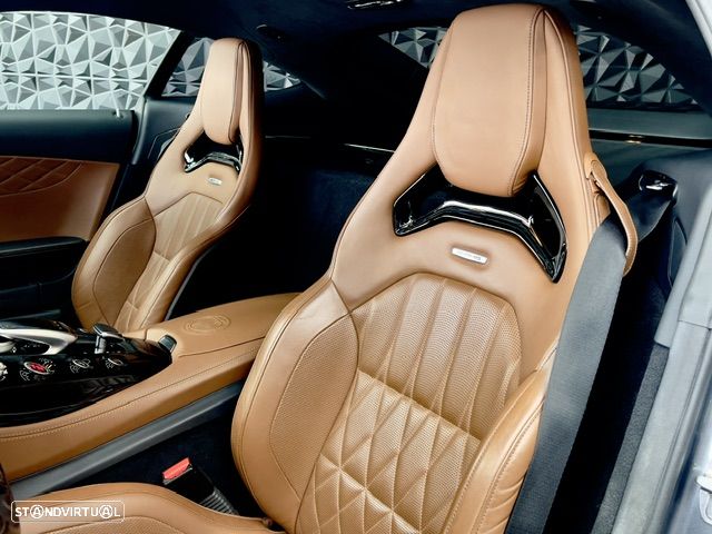 Mercedes-Benz AMG GT - 7