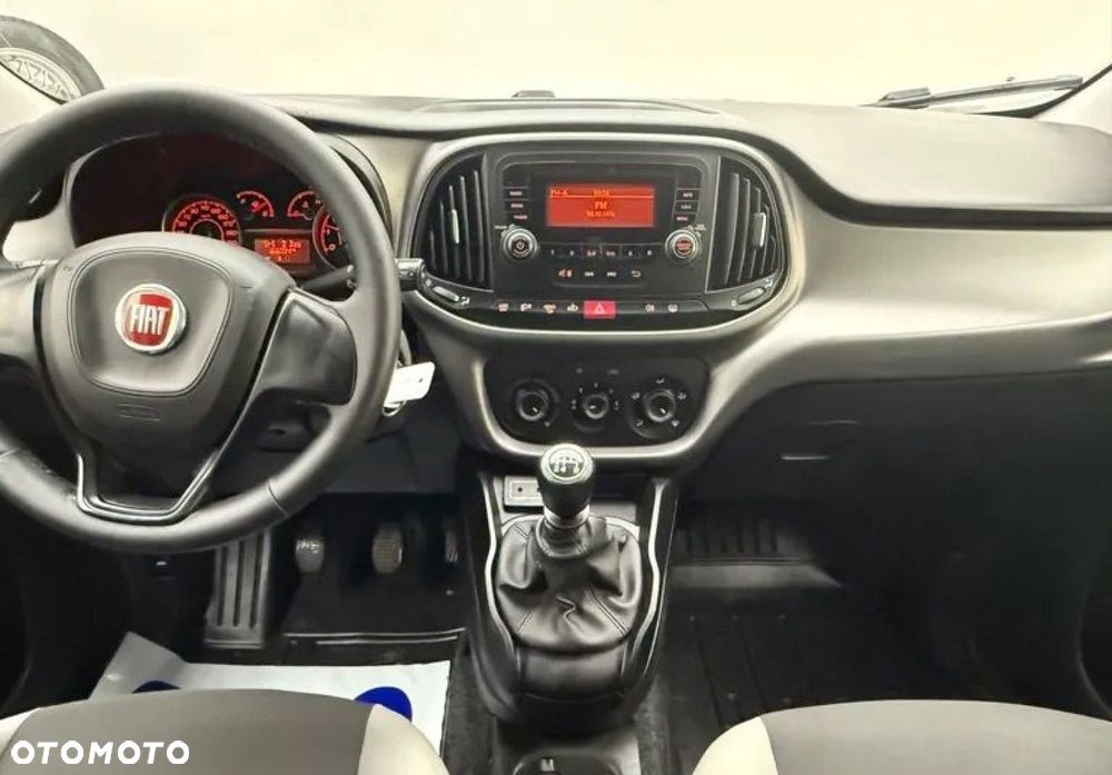 Fiat Doblo 1.4 16V Start&Stopp MyLife Family - 22