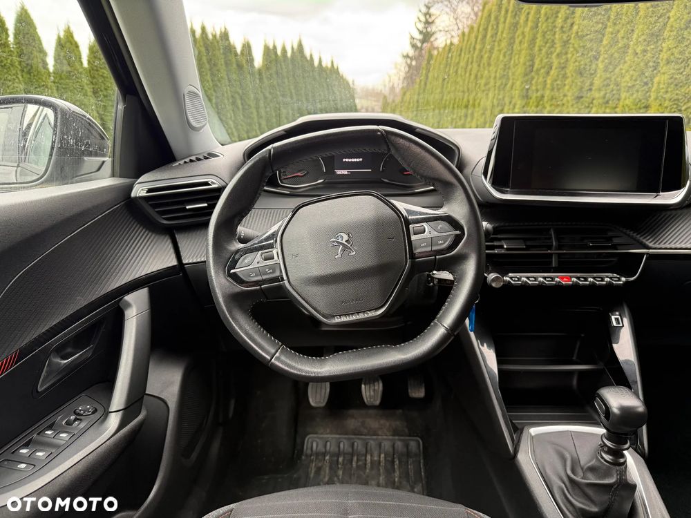 Peugeot 2008 1.2 PureTech Active Pack S&S - 9
