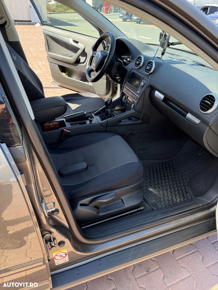 Audi A3 Sportback - 3