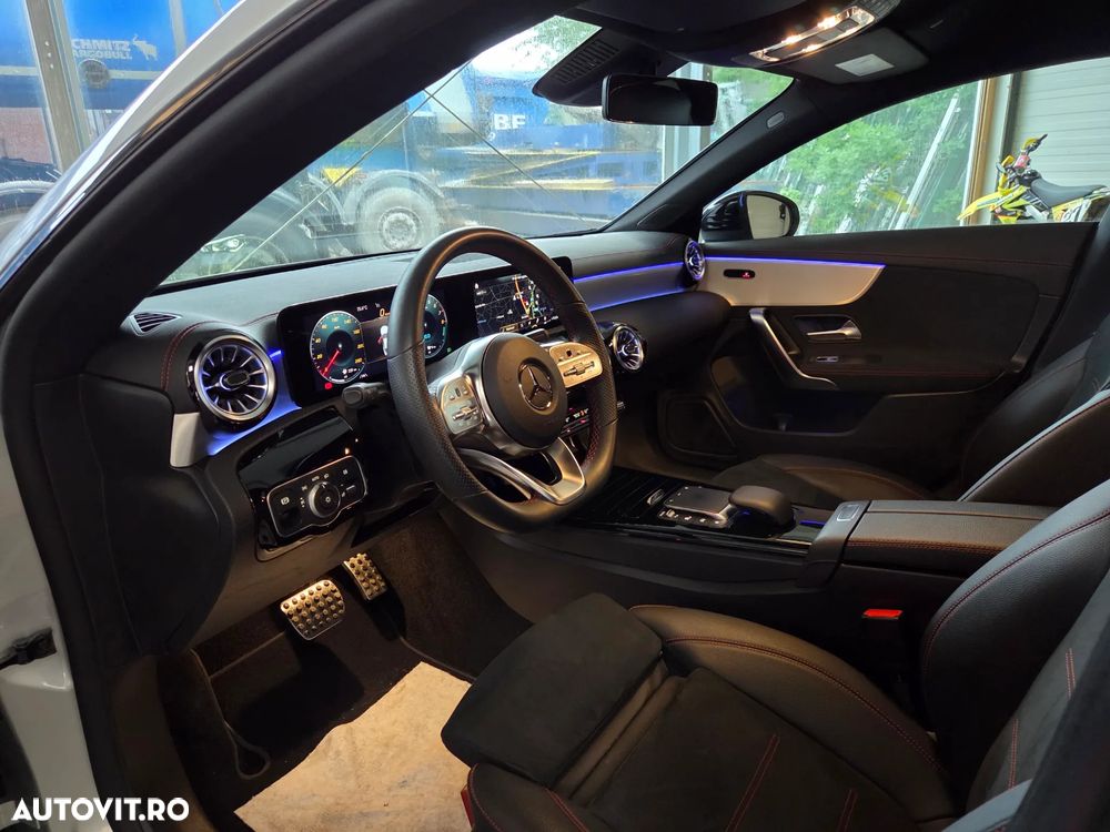 Mercedes-Benz CLA 250 e 8G-DCT Edition AMG Line - 24