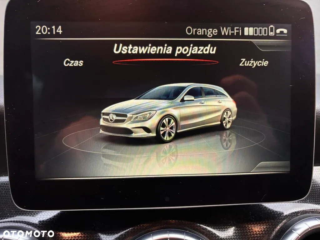 Mercedes-Benz CLA Shooting Brake 180 d - 12