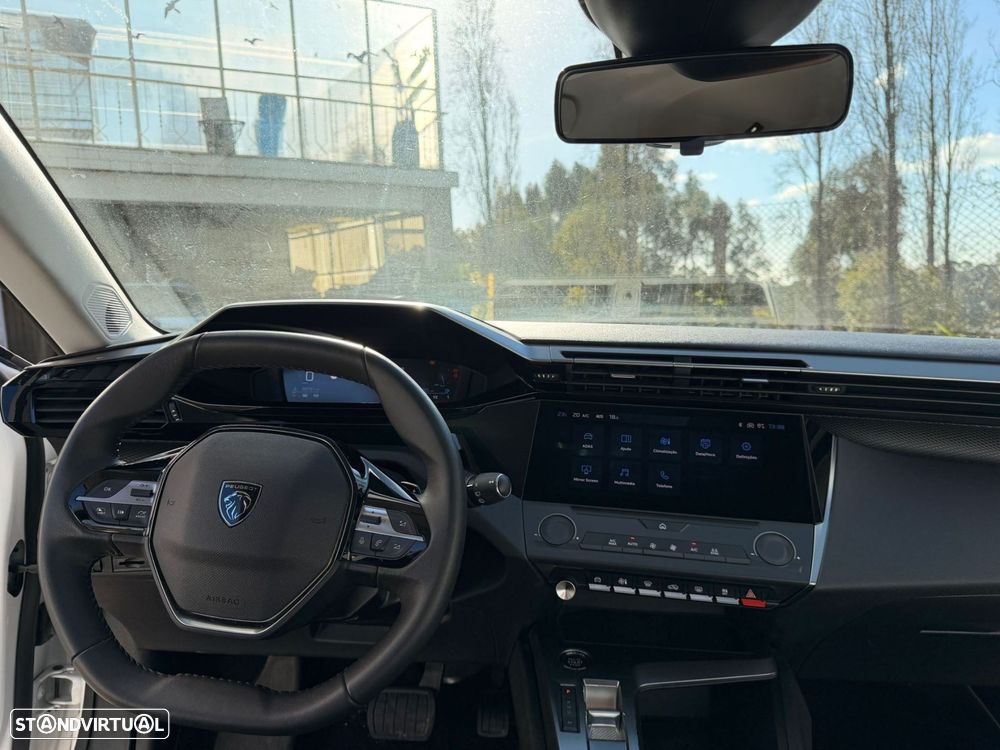 Peugeot 308 1.2 PureTech Allure EAT8 - 11