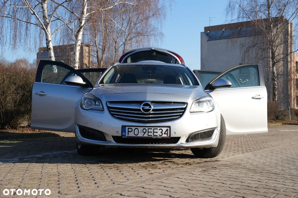 Opel Insignia - 1