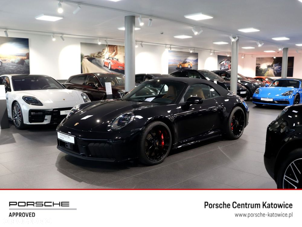 Porsche 911 Carrera T-Hybrid 4 GTS - 1