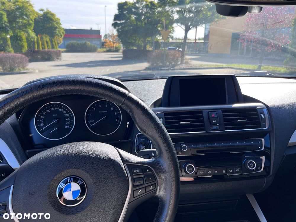 BMW Seria 1 118i Advantage - 16
