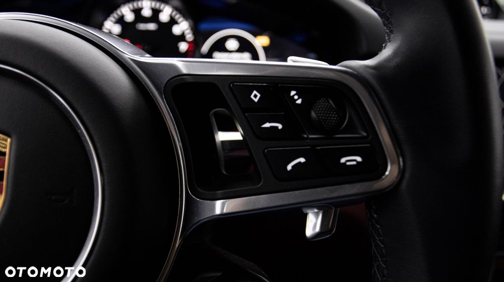 Porsche Cayenne Platinum Edition - 23