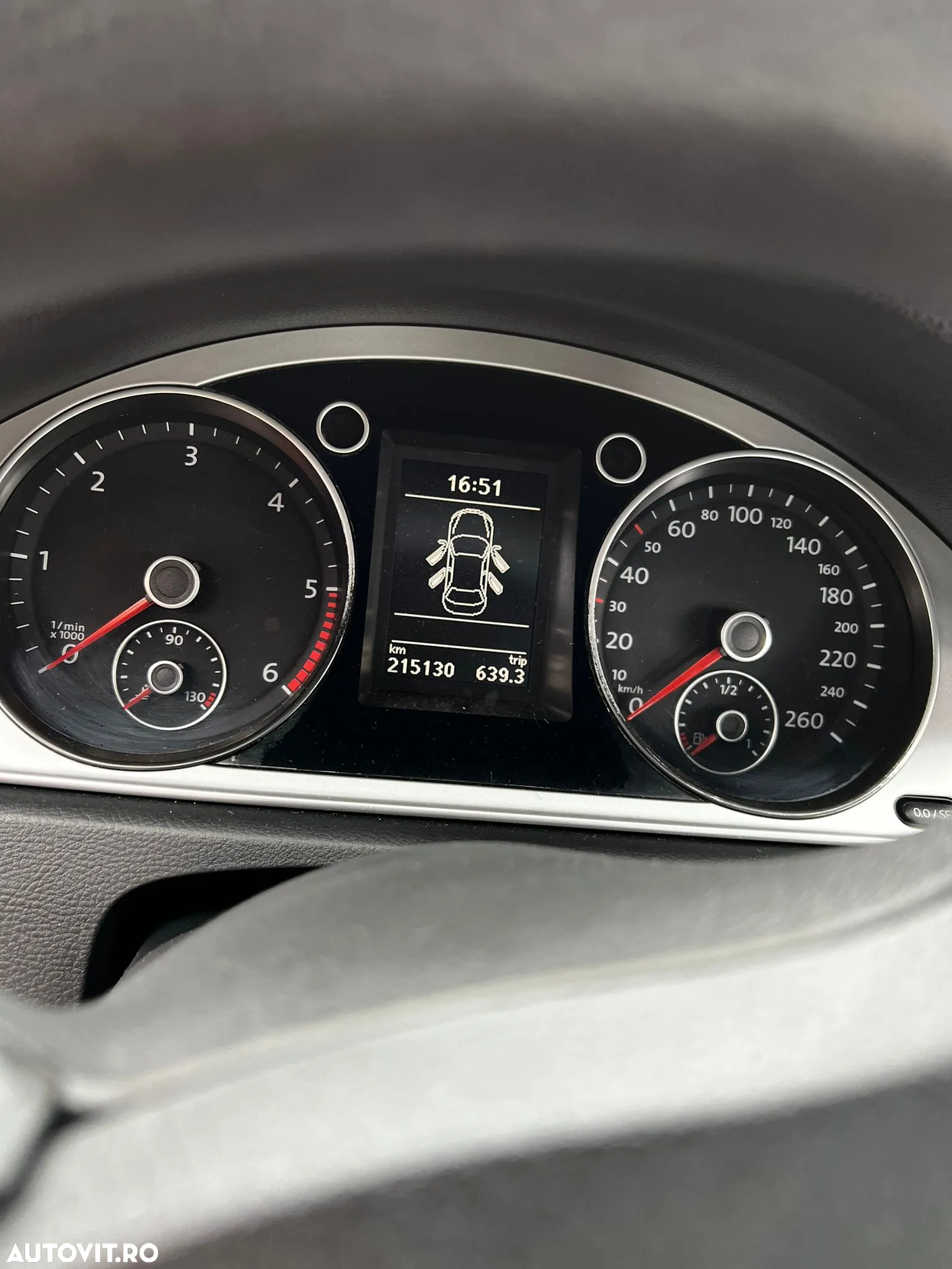 Volkswagen Passat 1.6 TDI BlueMotion - 10