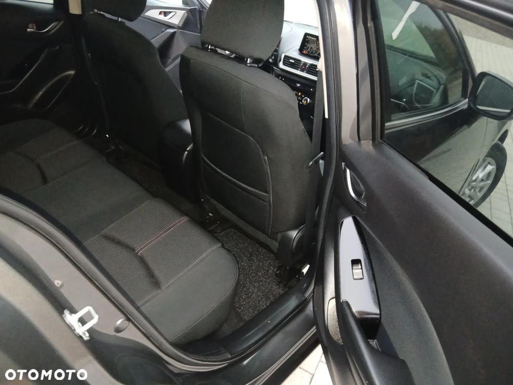 Mazda 3 - 13
