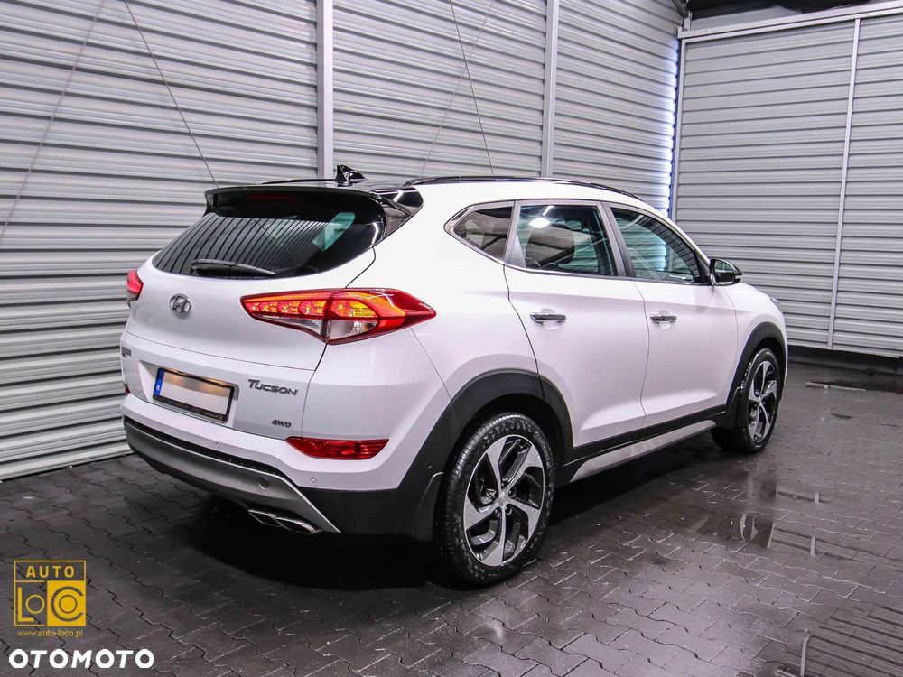 Hyundai Tucson 2.0 CRDI 4WD Automatik Premium - 8
