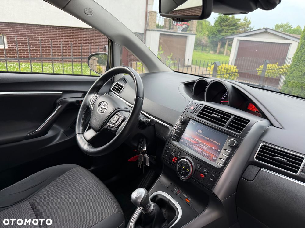 Toyota Verso 1.8 7-Sitzer Executive - 16