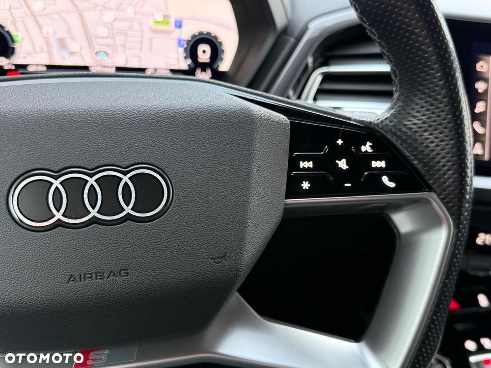 Audi Q4 e-tron 40 77kWh S Line - 18