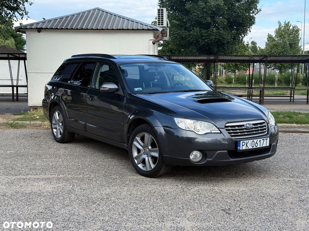Subaru Outback 2.0D RA HID - 2