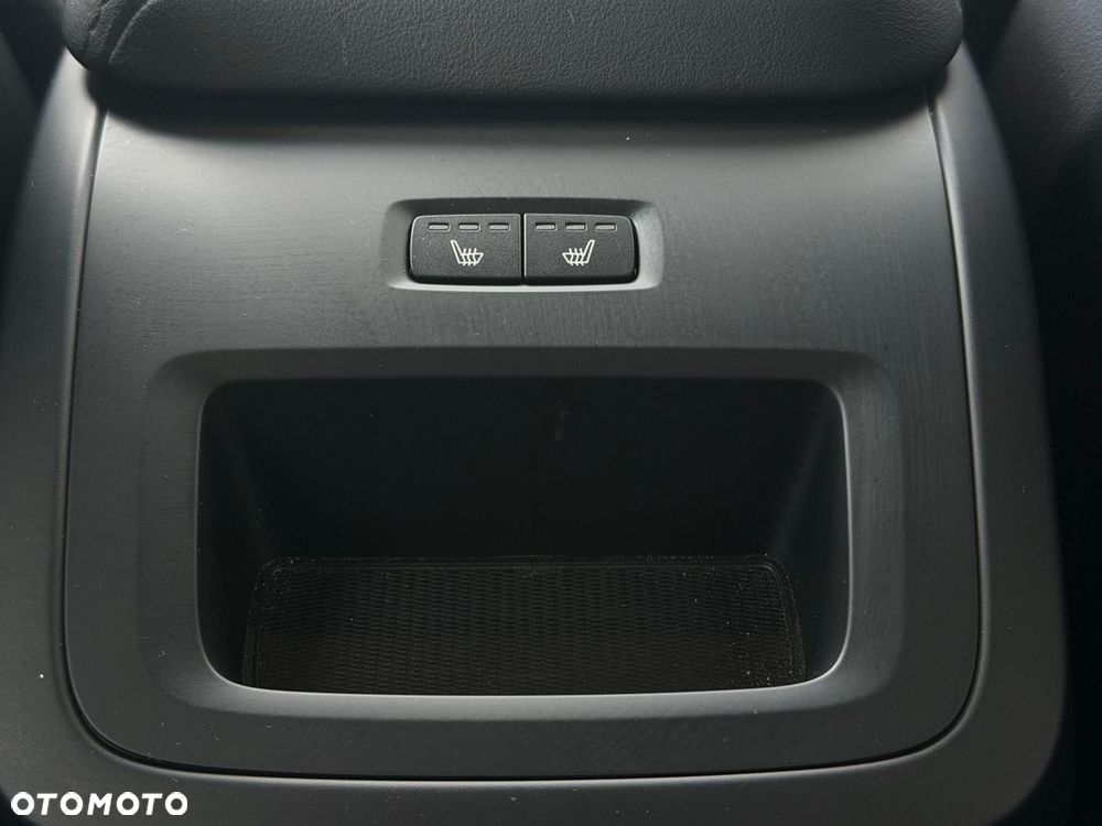Volvo XC 60 - 34