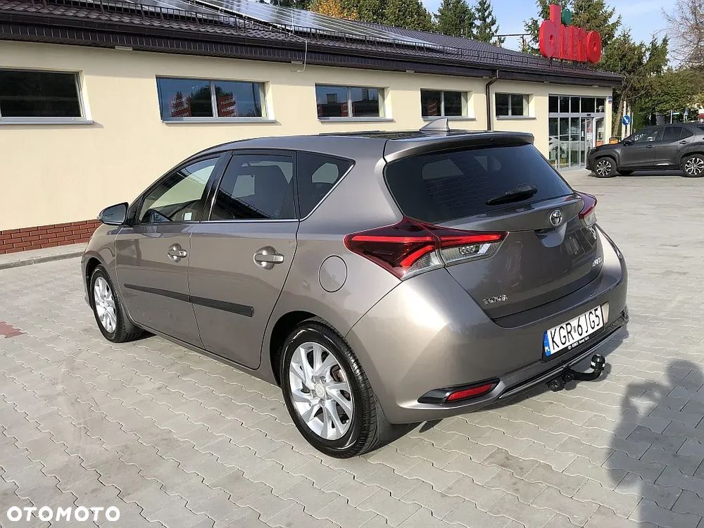 Toyota Auris 1.6 Prestige - 7