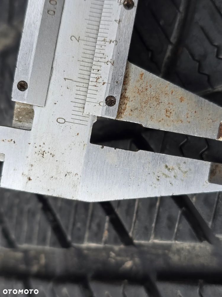 OPONA OPONY 4 SZT BARUM ZIMA 245/45/18 20R - 19