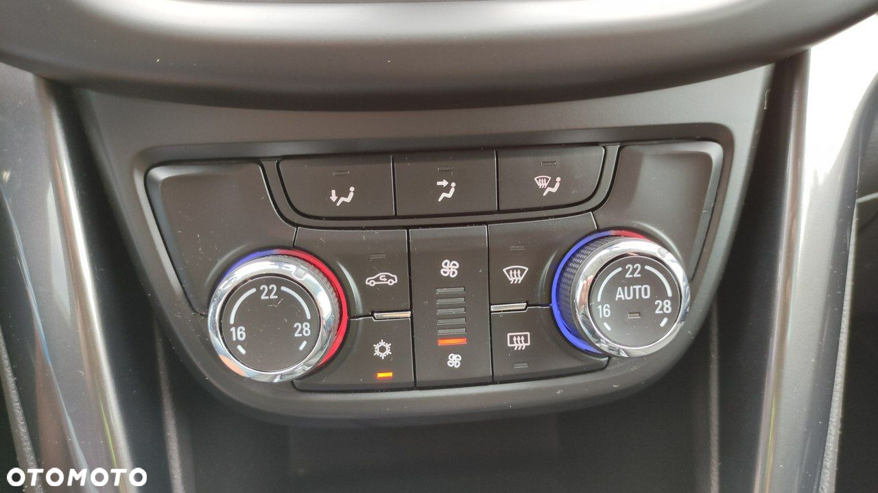 Opel Zafira - 35