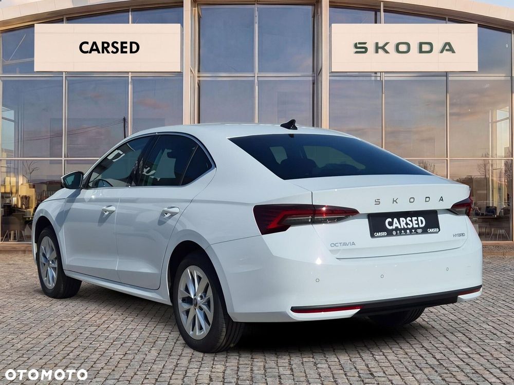 Skoda Octavia 1.5 TSI mHEV Drive Selection DSG - 5