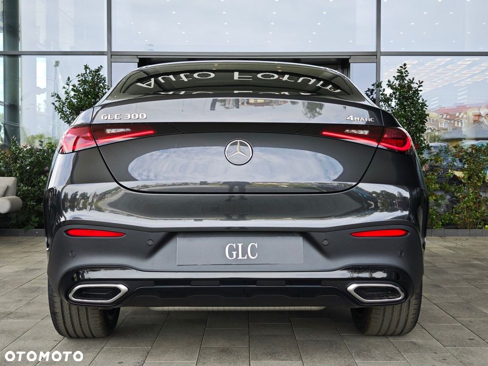 Mercedes-Benz GLC - 6