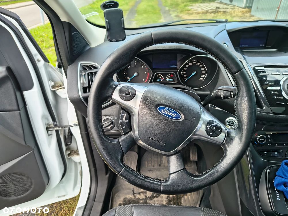 Ford Kuga - 11
