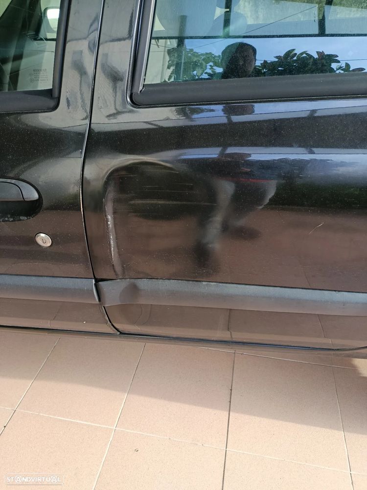 Renault Clio 1.2 16V Expression - 7