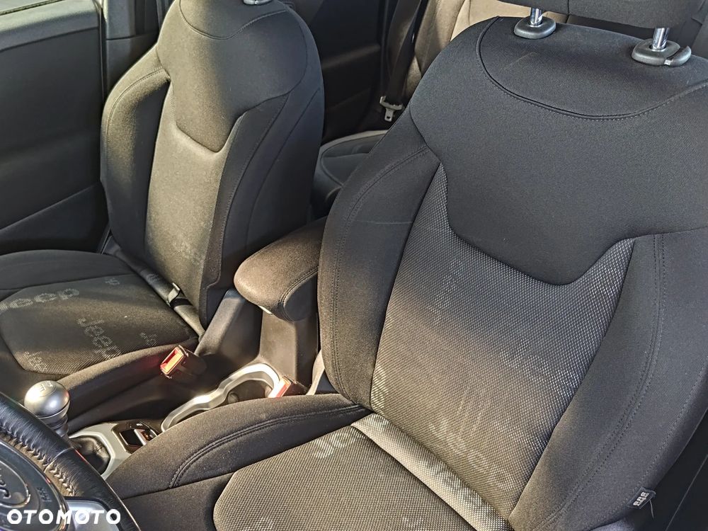 Jeep Renegade 1.4 MultiAir Limited FWD S&S - 22