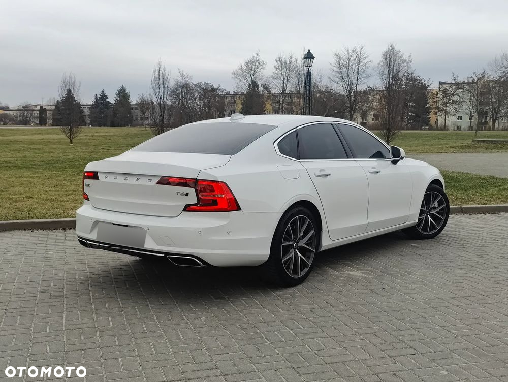 Volvo S90 T6 AWD Geartronic Momentum - 3