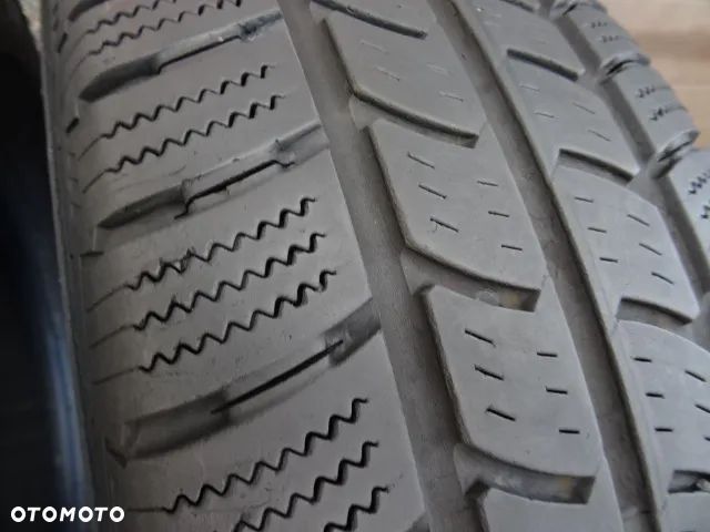 225/75/R16C 116/114R Continental Vanco Winter 2 - 6