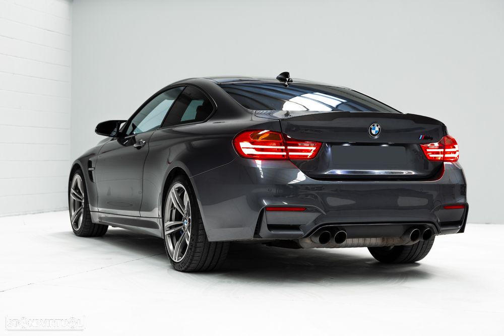 BMW M4 Coupe DKG - 7