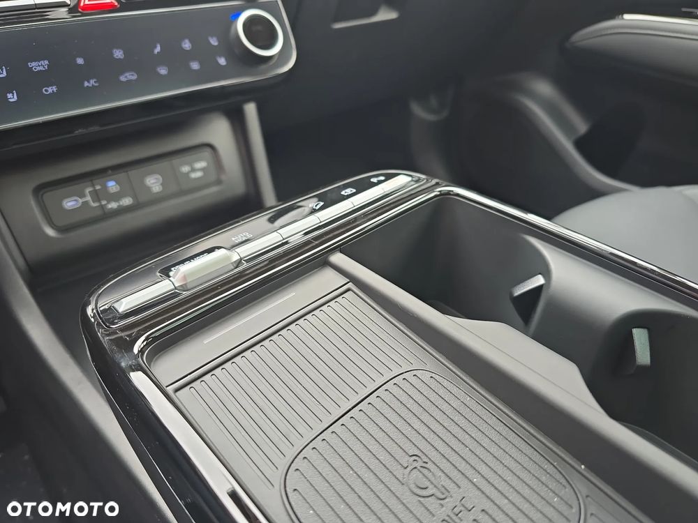 Hyundai Tucson 1.6 T-GDi HEV Platinum 2WD - 18