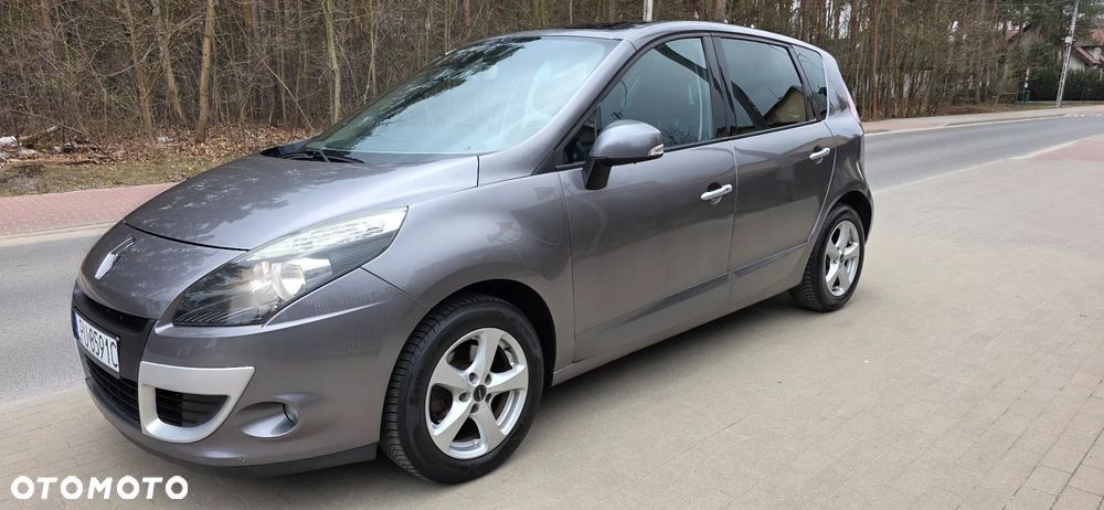 Renault Scenic 2.0 16V Bose Edition CVT - 1