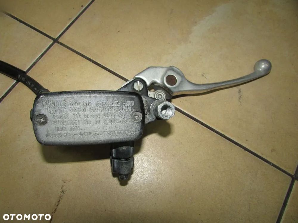 Honda Hornet 600 PC 34 pompa hamulcowa przód - 1