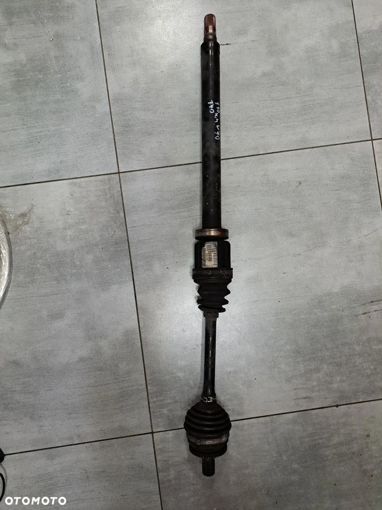 PÓŁOŚ PRAWA VOLVO S80 2.5T AUTOMAT 8689224 IDEALNA