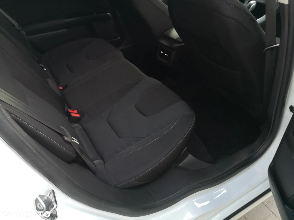 Ford Mondeo 2.0 TDCi STart-Stopp PowerShift-Aut Titanium - 15