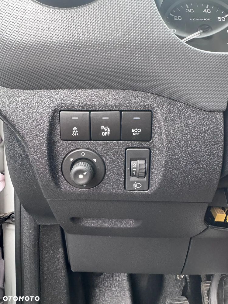 Citroën BERLINGO - 16