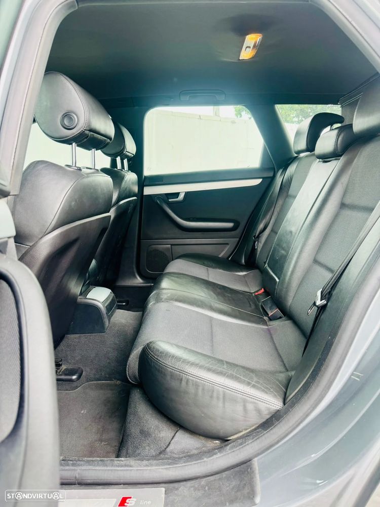 Audi A4 Avant 2.0 TDi S-line - 12