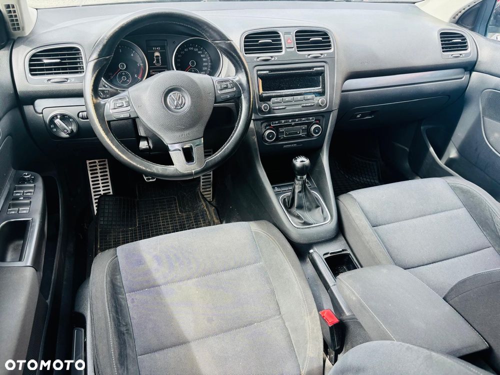 Volkswagen Golf 1.6 TDI DPF MATCH - 16